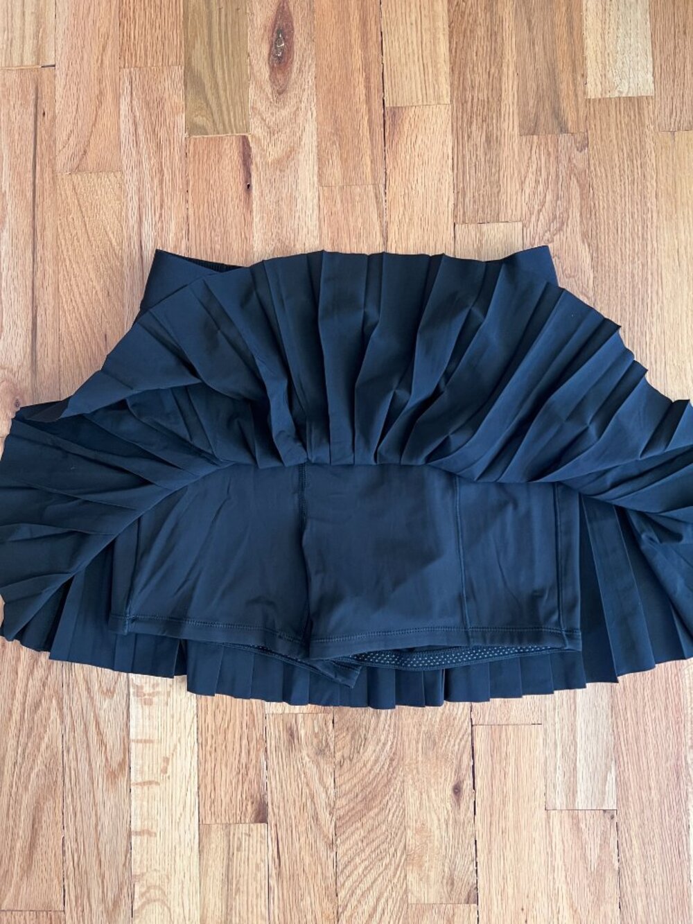 NWT Athleta Match Point Pleated Skort Black Size Small - Picture 2 of 7